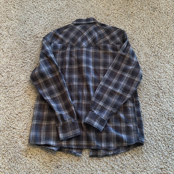 Men’s Outdoor Life button down plaid shirt. Sz M. - Picture 4 of 4